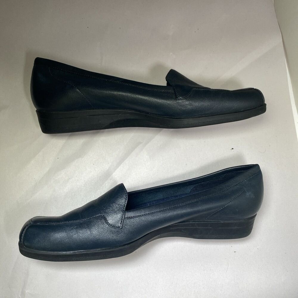 I ❤ COMFORT Women’s Black Leather Slip On Casual Wedge Heel Shoes Size US 8.5W - Picture 5 of 9
